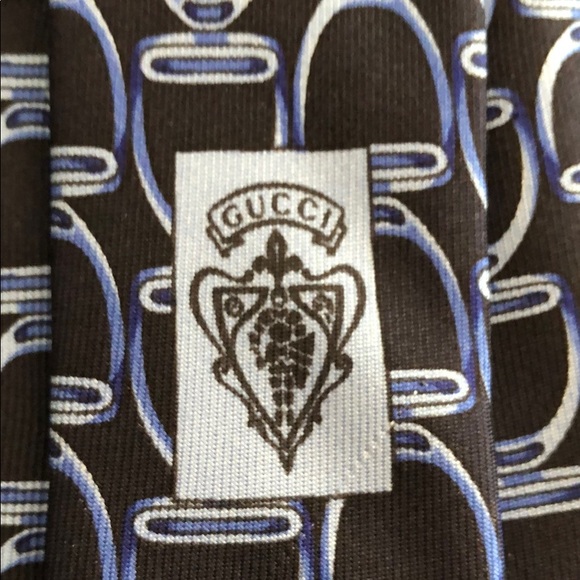 AUTHENTIC GUCCI TIE 💯 SILK - Picture 4 of 6